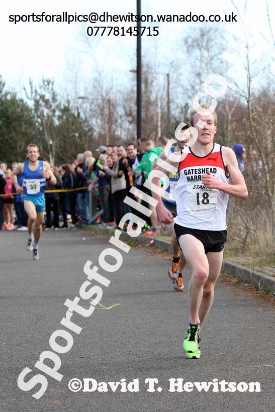 Senior mens Elswick Harriers Good Friday Road Relays. Photo: David T. Hewitson/Sports for All Pics